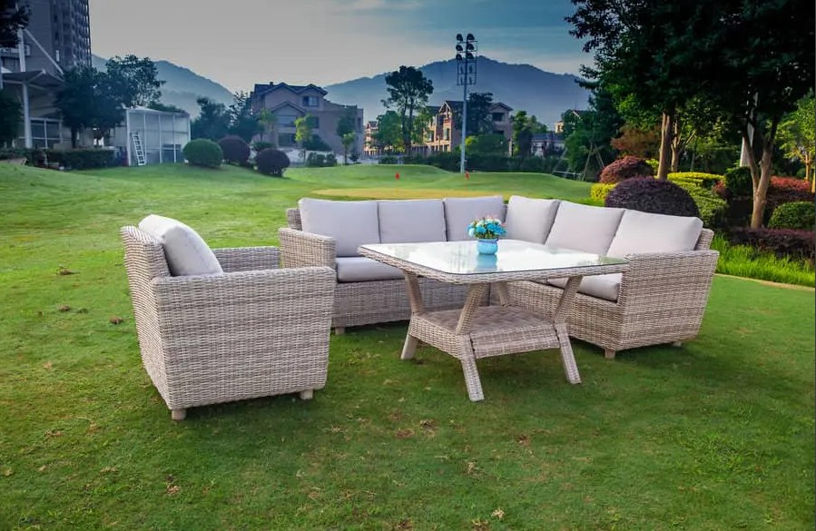 Lounge in Luxury: Skab en oase med high-end terrasse-havesofaer